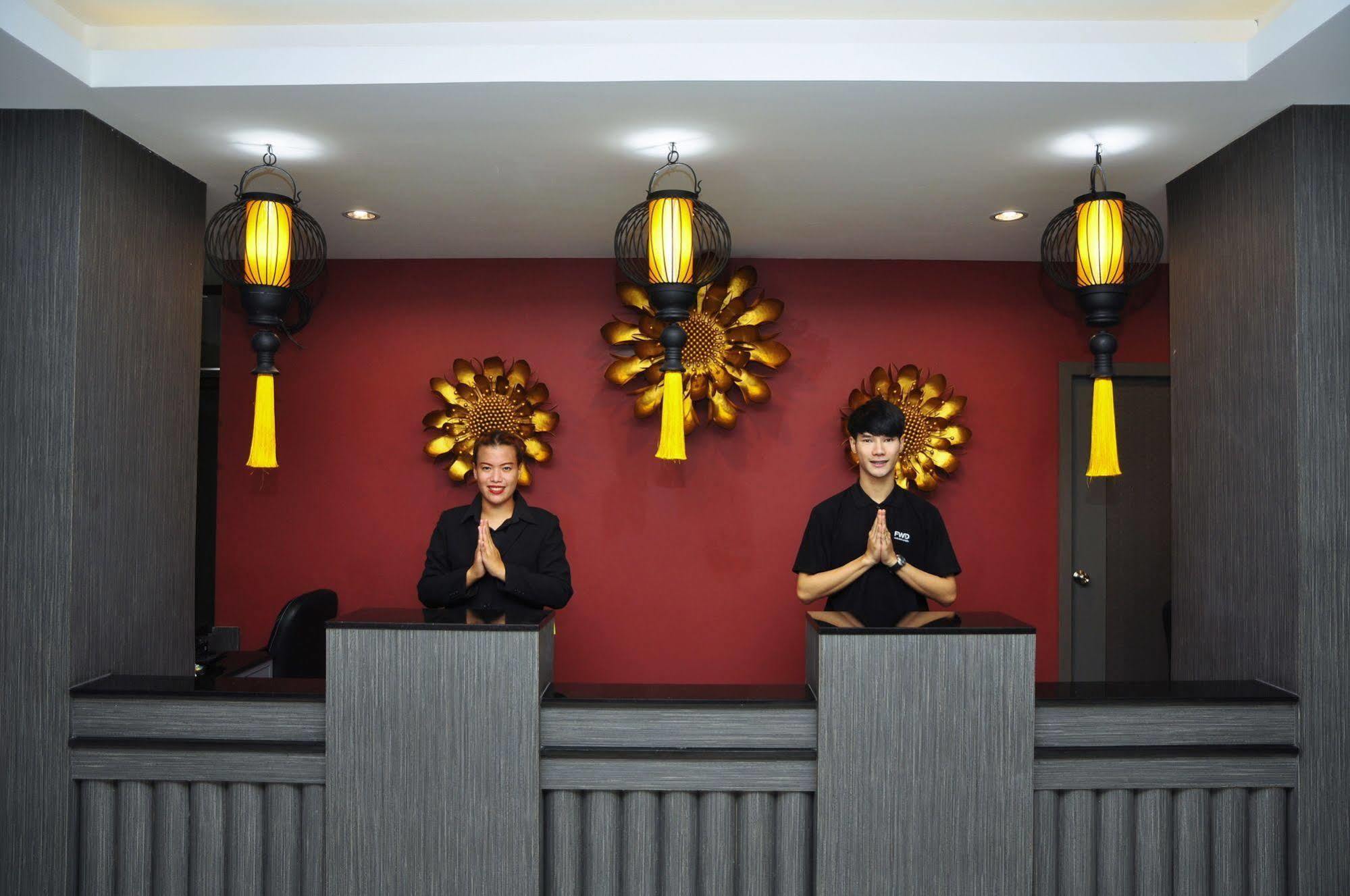 Chiangmai S.P. Hotel Chiang Mai Extérieur photo