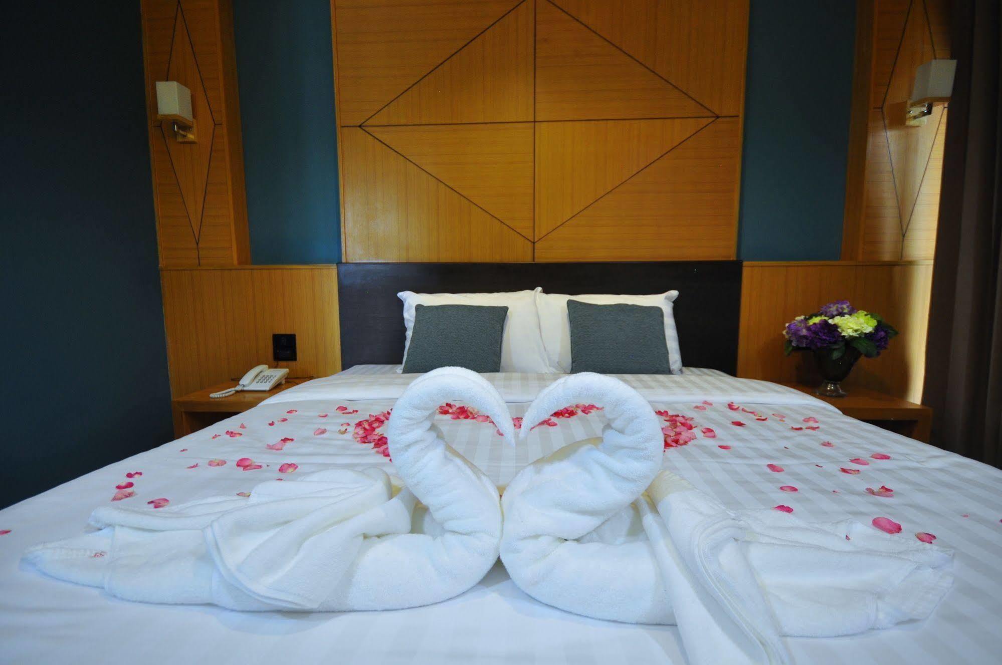 Chiangmai S.P. Hotel Chiang Mai Extérieur photo